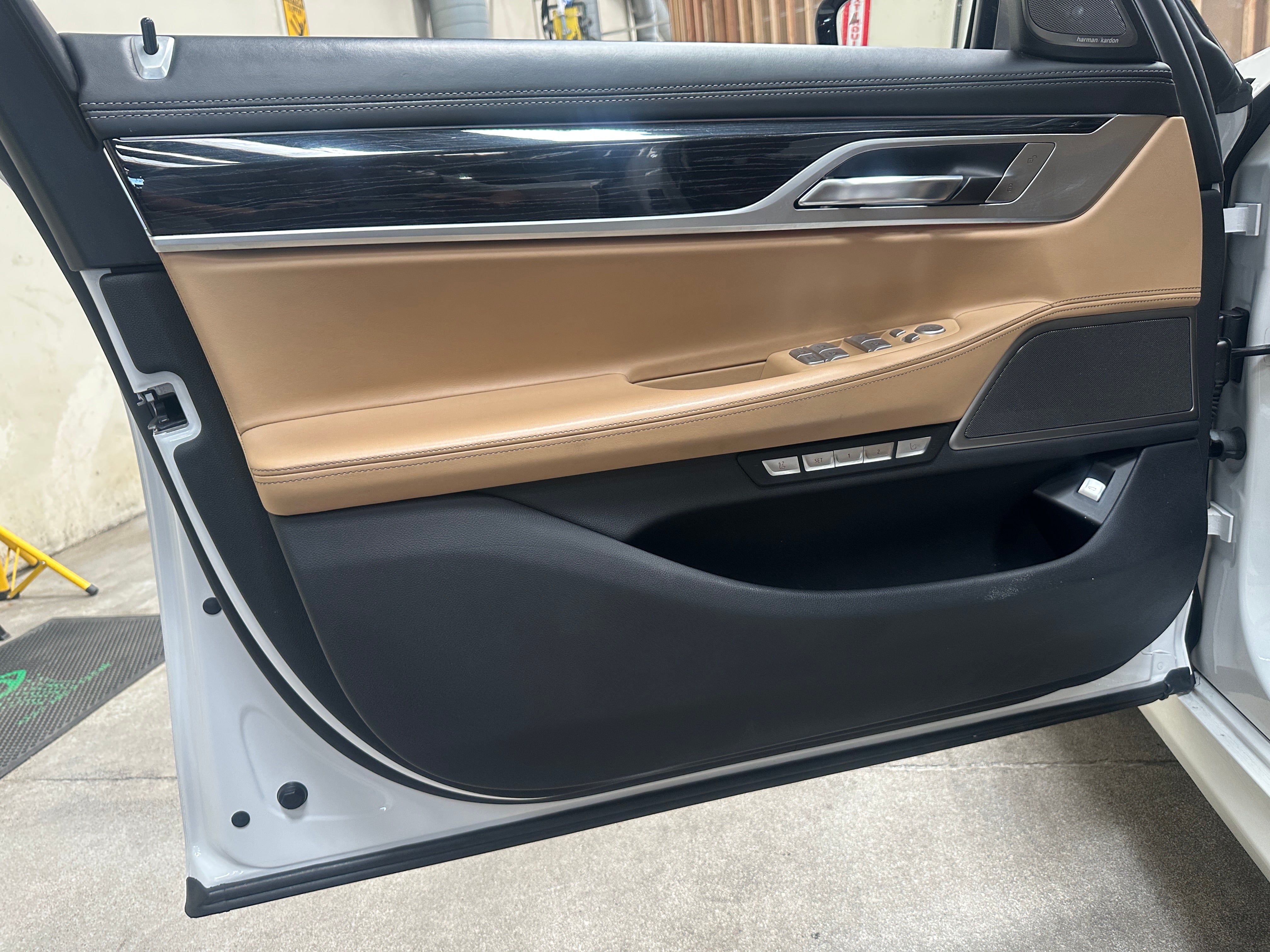 bmw 7 series 2018 WBA7H6C54JG614475 image bmw 7 series 2018 WBA7H6C54JG614475 image